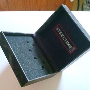 Steel time box for necklace/chain